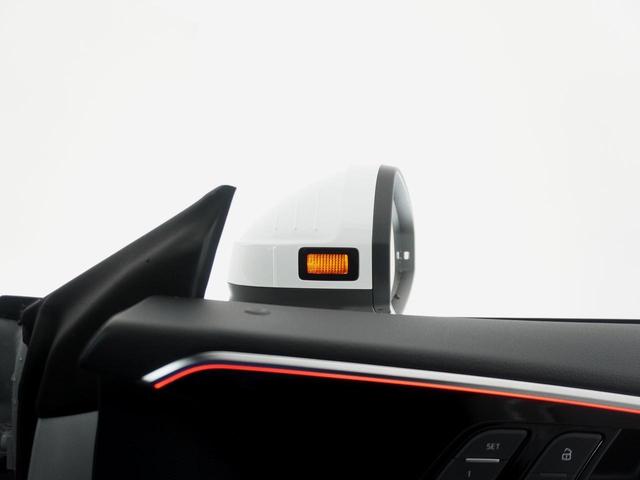 Ａ５スポーツバック ４０ＴＤＩクワトロ　Ｓライン　認定中古車　ワンオーナー　パークアシストパッケージ　アウディプレセンスリア　サラウンドビューカメラ　アダプティブクルーズコントロール　レーンアシスト　オートマチックテールゲート（17枚目）