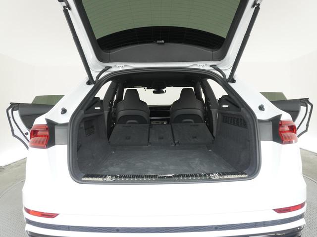 Q8 55TFSIクワトロ 認定中古車 S-lineプラスパッケージ コンフォートアシスタンスパッケージ ブラックスタイリングパッケージ ドアエントリーライト(16枚目)