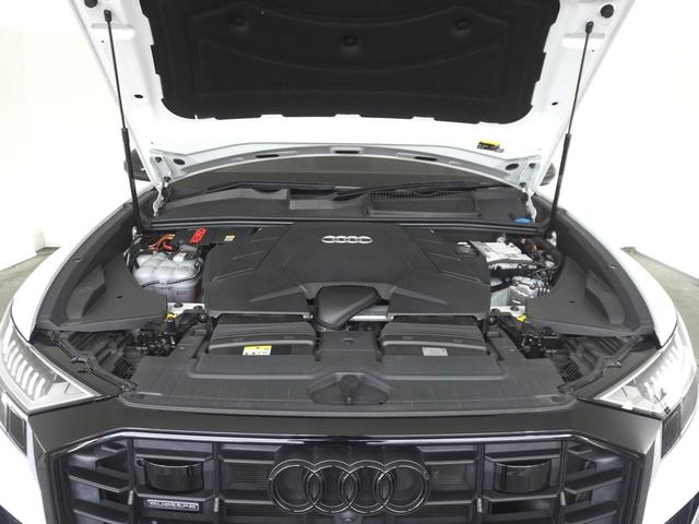 Q8 55TFSIクワトロ 認定中古車 S-lineプラスパッケージ コンフォートアシスタンスパッケージ ブラックスタイリングパッケージ ドアエントリーライト(19枚目)