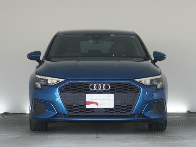 A3 スポーツバック30TFSI 認定中古車 ワンオーナー コンビニエンス&アシスタンスパッケージ ナビゲーションパッケージ LEDリヤコンビネーションライト ダイナミックターンインディケーター アドバンストキーシステム シートヒータ(3枚目)