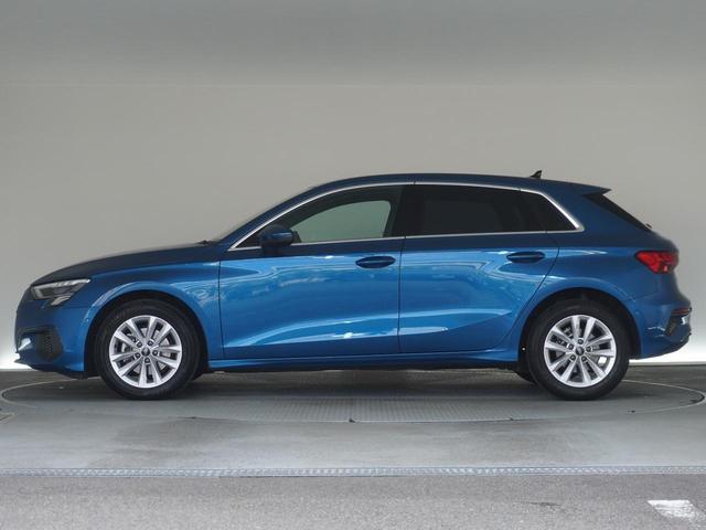 A3 スポーツバック30TFSI 認定中古車 ワンオーナー コンビニエンス&アシスタンスパッケージ ナビゲーションパッケージ LEDリヤコンビネーションライト ダイナミックターンインディケーター アドバンストキーシステム シートヒータ(4枚目)