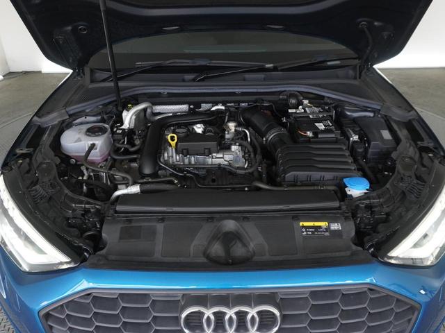 A3 スポーツバック30TFSI 認定中古車 ワンオーナー コンビニエンス&アシスタンスパッケージ ナビゲーションパッケージ LEDリヤコンビネーションライト ダイナミックターンインディケーター アドバンストキーシステム シートヒータ(19枚目)