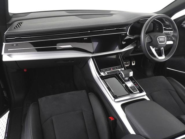 Q8  認定中古車 S lineパッケージ コンフォートアシスタンスパッケージ ブラックAudi rings&ブラックスタイリングパッケージ ホイール22インチ ルーフレールブラック ドアエントリーライト(15枚目)