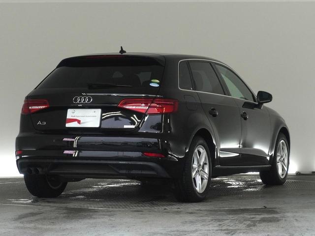 A3 スポーツバック30TFSI 認定中古車 アシスタンスパッケージ ナビゲーションplusパッケージ アウディサウンドシステム アウディプレセンスベーシック バーチャルコックピット ハイビームアシスト ワンオーナー(4枚目)