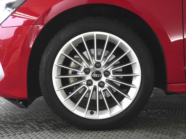 Ａ３ スポーツバック３０ＴＦＳＩアドバンスド　認定中古車　コンビニエンス＆アシスタンスパッケージ　ナビゲーションパッケージ　スマートフォンインターフェイス　フロントシート電動調整機能　シートヒーター　アドバンストキーシステム　レーンアシスト（7枚目）