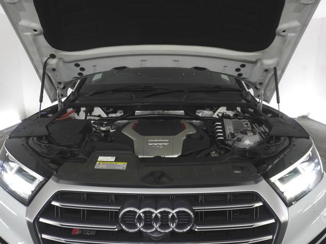 SQ5  認定中古車 カラードブレーキキャリパーレッド シートヒーター(フロント&リヤ) バーチャルコックピット パノラマサンルーフ ファインナッパレザー ダイヤモンドステッチ ワンオーナー(19枚目)