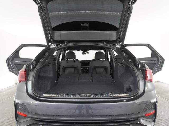 Q3スポーツバック 40TDIクワトロ Sライン 認定中古車 コンビニエンス&アシスタンスパッケージ ブラックAudi rings&ブラックスタイリングパッケージ スマートフォンインターフェース プラスパッケージ パーシャルレザー(15枚目)