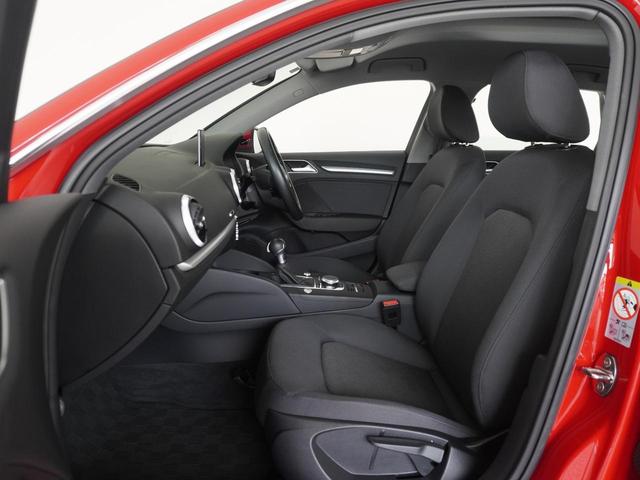 A3 スポーツバック30TFSI シグネチャーエディション 認定中古車 アシスタンスパッケージ ナビゲーションプラスパッケージ バックカメラ コーナーセンサー スマートキー LEDヘッドライト アダプティブクルーズコントロール(9枚目)