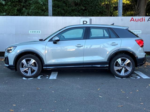 Q2 35TFSIアドバンスド 認定中古車 ナビゲーションパッケージ コンビニアシスタンスパッケージ 18インチアルミホイール パーシャルレザー バーチャルコックピット マトリクスLEDヘッドライト(4枚目)