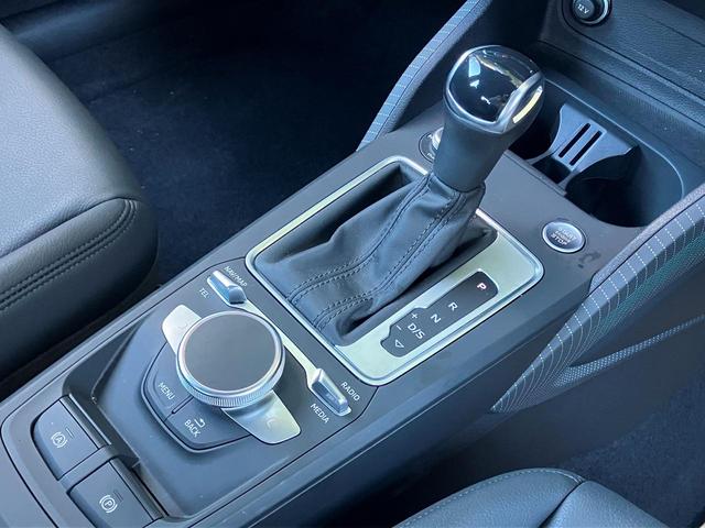 Q2 35TFSIアドバンスド 認定中古車 ナビゲーションパッケージ コンビニアシスタンスパッケージ 18インチアルミホイール パーシャルレザー バーチャルコックピット マトリクスLEDヘッドライト(14枚目)