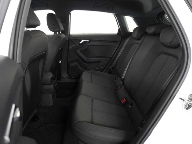 A3 スポーツバック30TFSI 認定中古車 コンビニエンス&アシスタンスパッケージ ナビゲーションパッケージ スマートフォンインター シートヒーター アドバンストキーシステム レーンアシスト パークアシスト(9枚目)