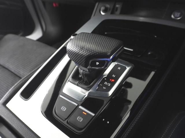 Ｑ５スポーツバック ４０ＴＤＩクワトロ　Ｓライン　認定中古車　Ｓ　ｌｉｎｅ　ｐｌｕｓ　パッケージ　ＴＶチューナー　コンフォートパッケージ　アーティフィシャルインテリアレザー　（ドアアームレスト／センターコンソール）　ステアリングヒーター（11枚目）