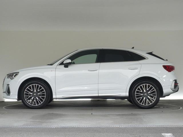 Ｑ３スポーツバック ３５ＴＤＩクワトロ　Ｓライン　認定中古車　アシスタンスパッケージ　スマーフォンインターフェイス　ベーシックパッケージ　ワイヤレスチャージング　マトリクスＬＥＤヘッドライト（4枚目）