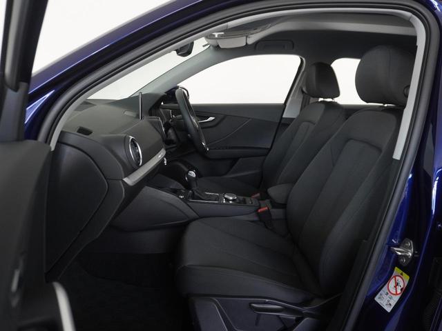 少し固めでホールド性の高いシートにより長距離移動時の疲労軽減に寄与します。