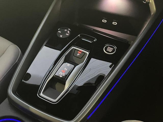 A3セダン 30TFSIアドバンスド 認定中古車 コンビニアシスタンスパッケージ ナビゲーションパッケージ ラグジュアリーパッケージ オートマチックトランクリッド レザーシートパッケージ アダプティブクルーズコントロール(11枚目)