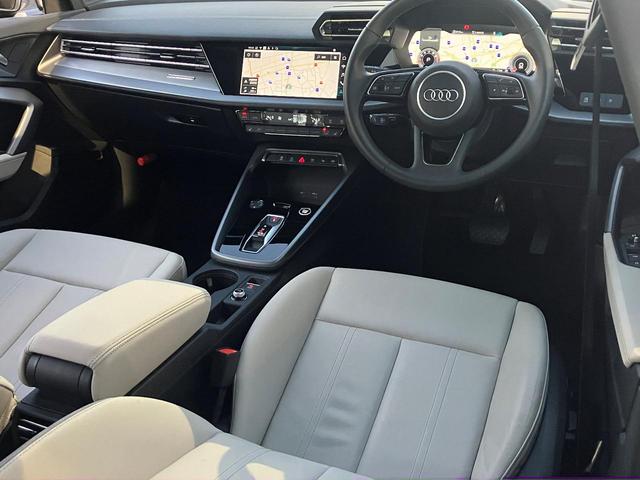 A3セダン 30TFSIアドバンスド 認定中古車 コンビニアシスタンスパッケージ ナビゲーションパッケージ ラグジュアリーパッケージ オートマチックトランクリッド レザーシートパッケージ アダプティブクルーズコントロール(14枚目)