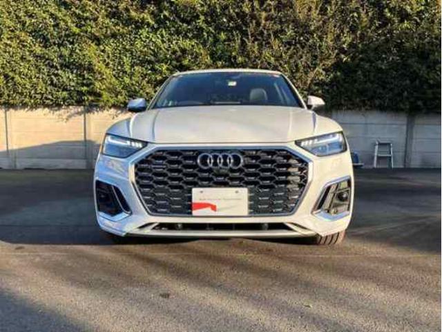 Q5スポーツバック 40TDIクワトロ Sライン 認定中古車 Sline dynamic edition コンフォートパッケージ ステアリングヒーター ファインナッパレザーダイヤモンドステッチ 20インチアルミホイール(2枚目)