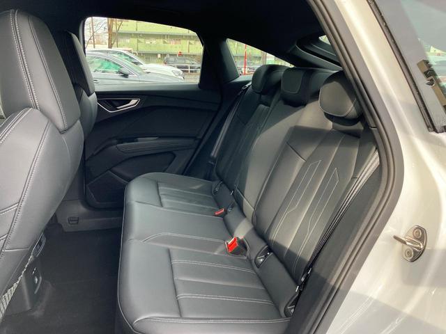 �r�@���������G�N�X�e���A