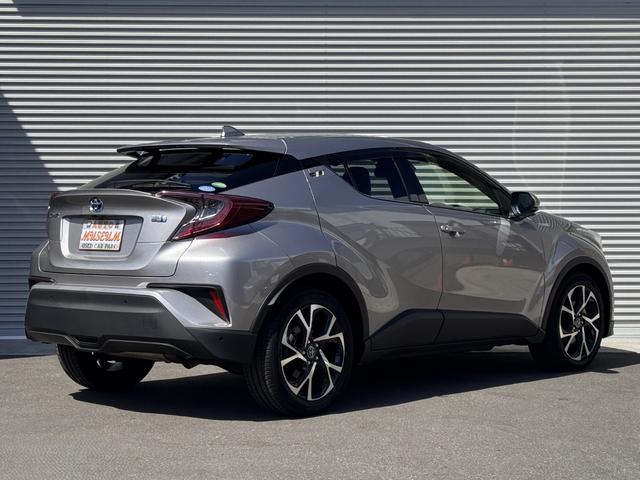 Ｃ－ＨＲ Ｇ　ワンオーナー車　禁煙車　純正９インチナビ　フルセグテレビ　バックカメラ　ＥＴＣ２．０　ドラレコ　セーフティセンス　ブラインドスポットモニター　ＬＥＤヘッドライト　ＬＥＤフォグ　フロントシートヒーター（7枚目）