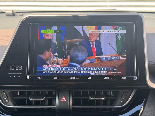 Ｃ－ＨＲ Ｇ　ワンオーナー車　禁煙車　純正９インチナビ　フルセグテレビ　バックカメラ　ＥＴＣ２．０　ドラレコ　セーフティセンス　ブラインドスポットモニター　ＬＥＤヘッドライト　ＬＥＤフォグ　フロントシートヒーター（12枚目）