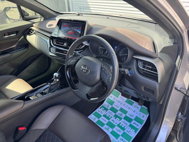 Ｃ－ＨＲ Ｇ　ワンオーナー車　禁煙車　純正９インチナビ　フルセグテレビ　バックカメラ　ＥＴＣ２．０　ドラレコ　セーフティセンス　ブラインドスポットモニター　ＬＥＤヘッドライト　ＬＥＤフォグ　フロントシートヒーター（19枚目）