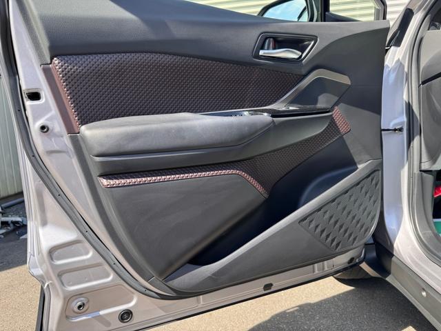 Ｃ－ＨＲ Ｇ　ワンオーナー車　禁煙車　純正９インチナビ　フルセグテレビ　バックカメラ　ＥＴＣ２．０　ドラレコ　セーフティセンス　ブラインドスポットモニター　ＬＥＤヘッドライト　ＬＥＤフォグ　フロントシートヒーター（34枚目）