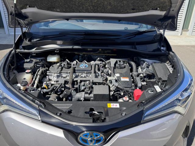 Ｃ－ＨＲ Ｇ　ワンオーナー車　禁煙車　純正９インチナビ　フルセグテレビ　バックカメラ　ＥＴＣ２．０　ドラレコ　セーフティセンス　ブラインドスポットモニター　ＬＥＤヘッドライト　ＬＥＤフォグ　フロントシートヒーター（46枚目）