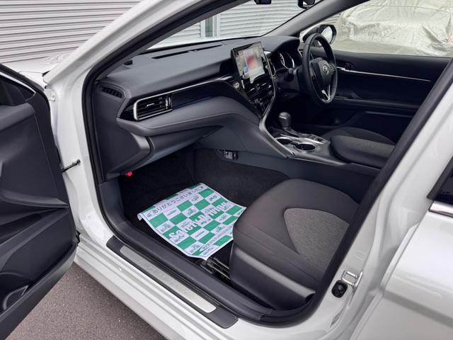 カムリ Ｇ　ワンオーナー車　禁煙車　純正９型ナビ　フルセグテレビ　バックカメラ　前後車内３カメラドラレコ　ＥＴＣ２．０　ＣＤ　ＤＶＤ再生　セーフティセンス　クリアランスソナー　ブラインドスポットモニター（25枚目）