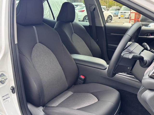 カムリ Ｇ　ワンオーナー車　禁煙車　純正９型ナビ　フルセグテレビ　バックカメラ　前後車内３カメラドラレコ　ＥＴＣ２．０　ＣＤ　ＤＶＤ再生　セーフティセンス　クリアランスソナー　ブラインドスポットモニター（26枚目）