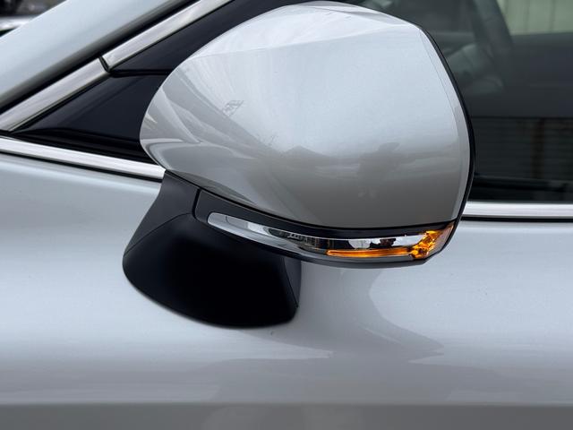 カムリ Ｇ　ワンオーナー車　禁煙車　純正９型ナビ　フルセグテレビ　バックカメラ　前後車内３カメラドラレコ　ＥＴＣ２．０　ＣＤ　ＤＶＤ再生　セーフティセンス　クリアランスソナー　ブラインドスポットモニター（52枚目）