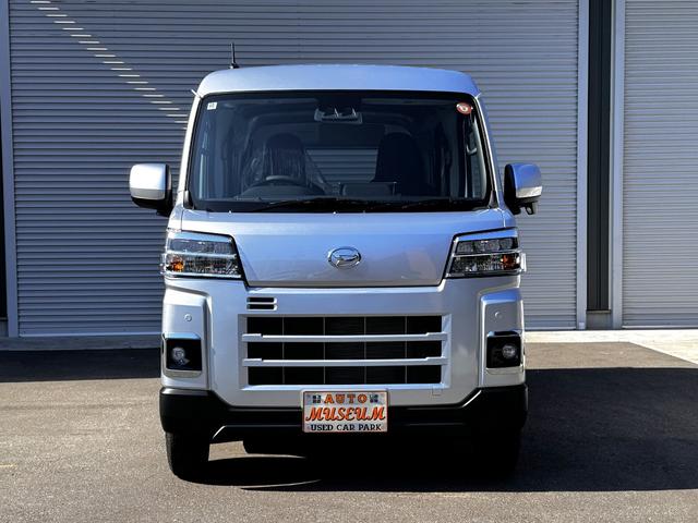 ★令和７年１０月登録★ハイゼットカーゴ★デラックス★走行７ｋｍ★シルバー★