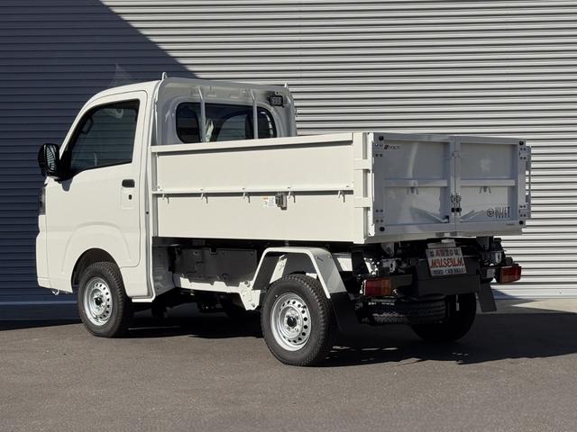ハイゼットトラック 清掃ダンプ 清掃ダンプ 届出済未使用車 4WD LED省力パック スマートキー プッシュスタート LEDヘッドライト LEDフォグ 電動格納ミラー ケンウッド製ナビフルセグテレビ ETC パワーウインドー(6枚目)