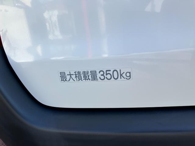 プロボックス ハイブリッドＧＬ　社外メモリーナビ（パナソニック製）　ドラレコ　ＥＴＣ　ＡＣ１００Ｖ電源コンセント　ＵＳＢコネクター　衝突被害軽減システム　レーンアシスト　オートハイビーム　引き出しテーブル　スマホホルダー　取説書（54枚目）