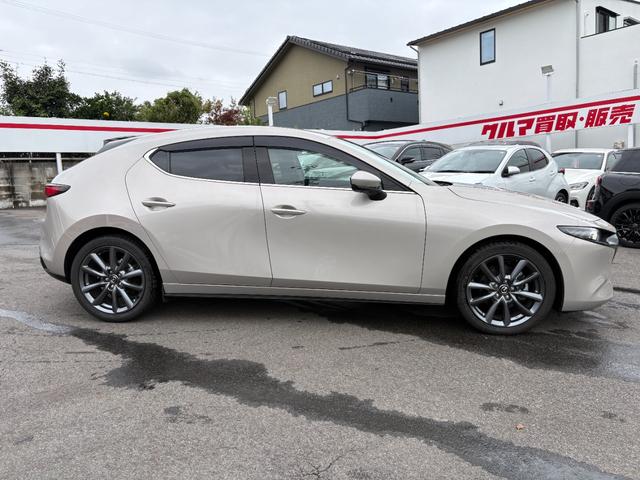 ＭＡＺＤＡ３ファストバック ２０Ｓ　ツーリング　ドライブレコーダー　ＥＴＣ　全周囲カメラ　ナビ　ＴＶ　クリアランスソナー　オートクルーズコントロール　レーンアシスト　衝突被害軽減システム　アルミホイール　オートライト　ＬＥＤヘッドランプ（11枚目）