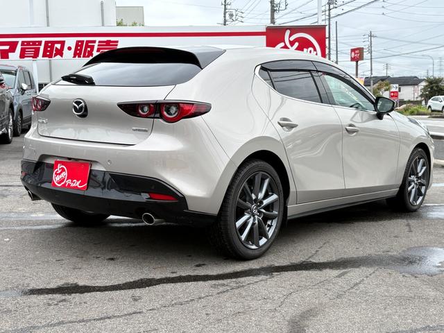 ＭＡＺＤＡ３ファストバック ２０Ｓ　ツーリング　ドライブレコーダー　ＥＴＣ　全周囲カメラ　ナビ　ＴＶ　クリアランスソナー　オートクルーズコントロール　レーンアシスト　衝突被害軽減システム　アルミホイール　オートライト　ＬＥＤヘッドランプ（12枚目）