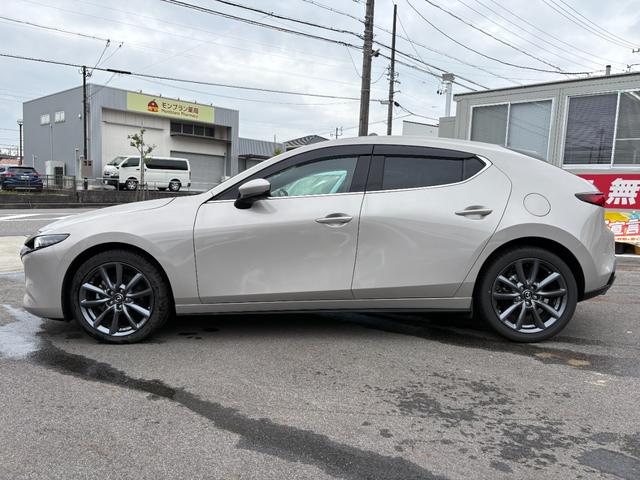 ＭＡＺＤＡ３ファストバック ２０Ｓ　ツーリング　ドライブレコーダー　ＥＴＣ　全周囲カメラ　ナビ　ＴＶ　クリアランスソナー　オートクルーズコントロール　レーンアシスト　衝突被害軽減システム　アルミホイール　オートライト　ＬＥＤヘッドランプ（15枚目）