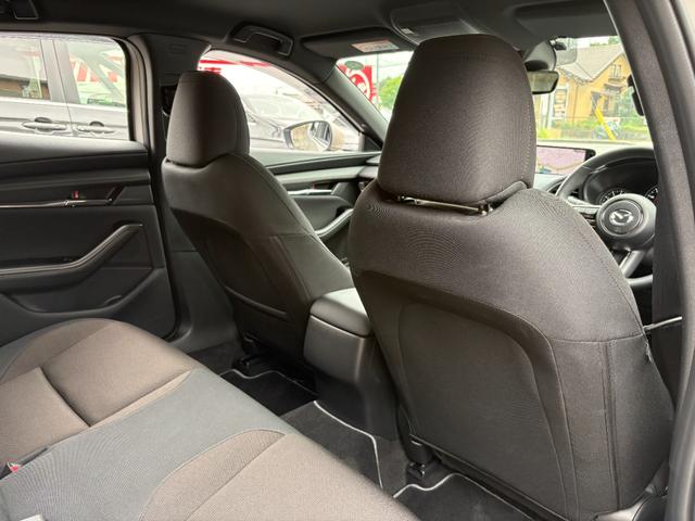ＭＡＺＤＡ３ファストバック ２０Ｓ　ツーリング　ドライブレコーダー　ＥＴＣ　全周囲カメラ　ナビ　ＴＶ　クリアランスソナー　オートクルーズコントロール　レーンアシスト　衝突被害軽減システム　アルミホイール　オートライト　ＬＥＤヘッドランプ（27枚目）