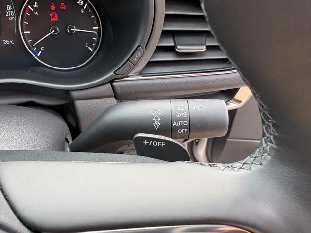 ＭＡＺＤＡ３ファストバック ２０Ｓ　ツーリング　ドライブレコーダー　ＥＴＣ　全周囲カメラ　ナビ　ＴＶ　クリアランスソナー　オートクルーズコントロール　レーンアシスト　衝突被害軽減システム　アルミホイール　オートライト　ＬＥＤヘッドランプ（48枚目）