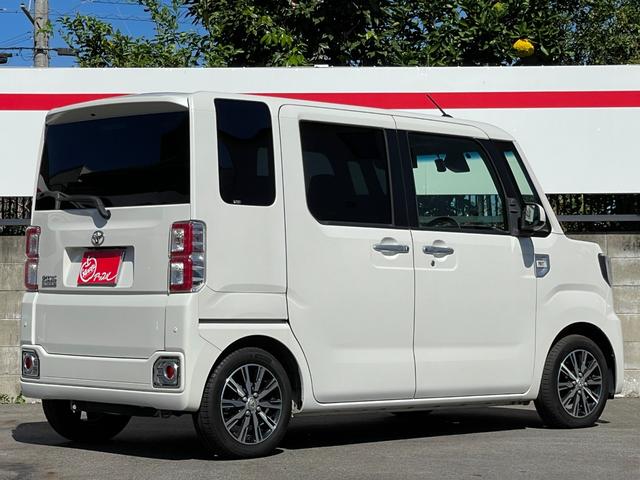 TOYOTA PIXIS MEGA G TURBO SA II