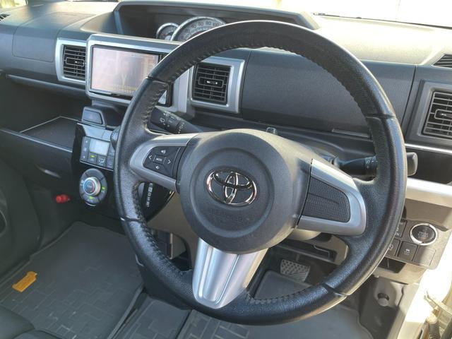 TOYOTA PIXIS MEGA G TURBO SA II