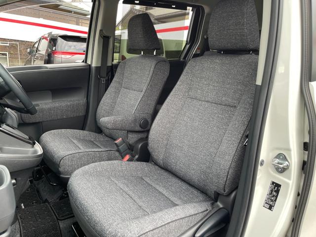 シエンタ ハイブリッドZ 禁煙車 ワンオーナー 10.5インチディスプレイナビ フルセグTV パノラミックビュー BSM レーダークルコン ハンズフリーパワースライドドア シートヒーター ステアリングヒーター LEDヘッド(25枚目)