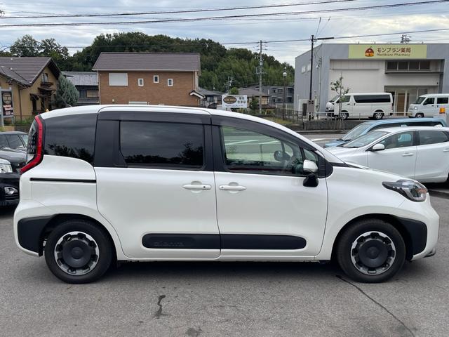 シエンタ ハイブリッドZ 禁煙車 ワンオーナー 10.5インチディスプレイナビ フルセグTV パノラミックビュー BSM レーダークルコン ハンズフリーパワースライドドア シートヒーター ステアリングヒーター LEDヘッド(39枚目)