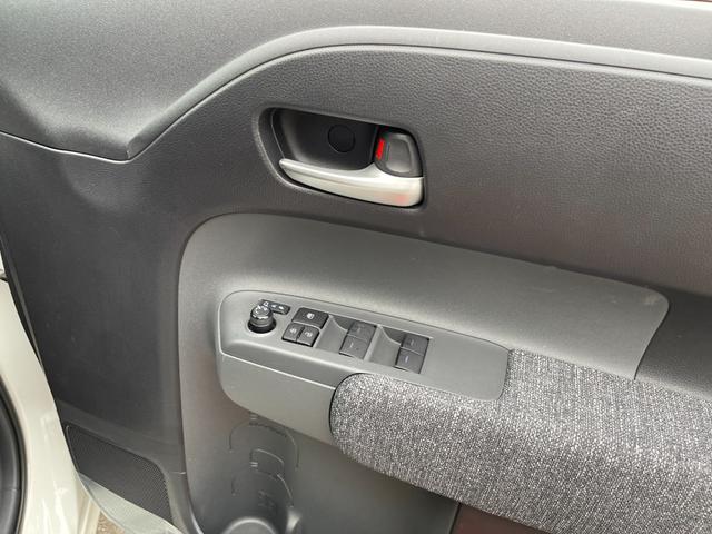 シエンタ ハイブリッドZ 禁煙車 ワンオーナー 10.5インチディスプレイナビ フルセグTV パノラミックビュー BSM レーダークルコン ハンズフリーパワースライドドア シートヒーター ステアリングヒーター LEDヘッド(47枚目)