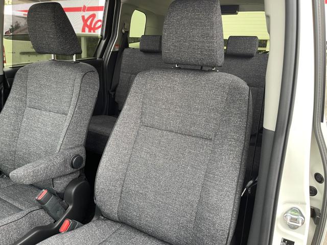 シエンタ ハイブリッドZ 禁煙車 ワンオーナー 10.5インチディスプレイナビ フルセグTV パノラミックビュー BSM レーダークルコン ハンズフリーパワースライドドア シートヒーター ステアリングヒーター LEDヘッド(62枚目)