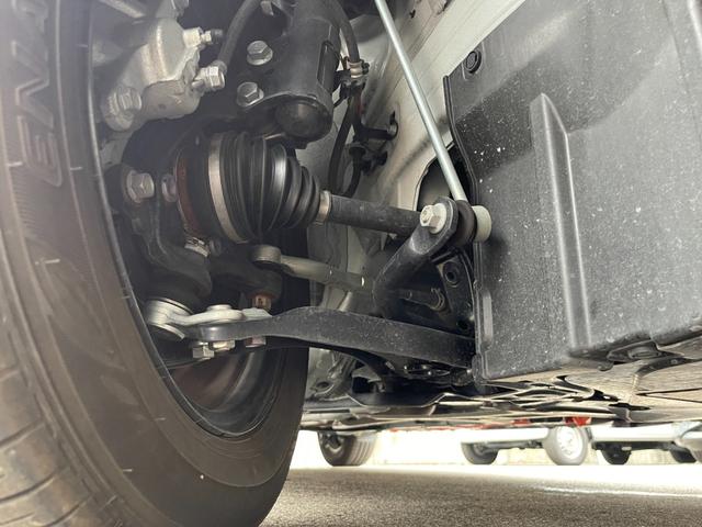 シエンタ ハイブリッドZ 禁煙車 ワンオーナー 10.5インチディスプレイナビ フルセグTV パノラミックビュー BSM レーダークルコン ハンズフリーパワースライドドア シートヒーター ステアリングヒーター LEDヘッド(69枚目)