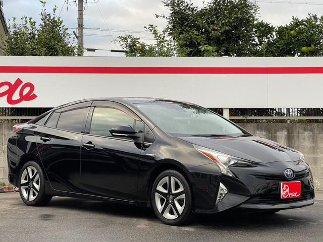 プリウス Ｓツーリングセレクション　ディーラーナビ　フルセグＴＶ　バックモニター　レーダークルコン　ドライブレコーダー　ＬＥＤヘッドライト　オートライト　ブラック合皮シート　プリクラッシュ　快適温熱シート　純正１７インチアルミホイール（2枚目）