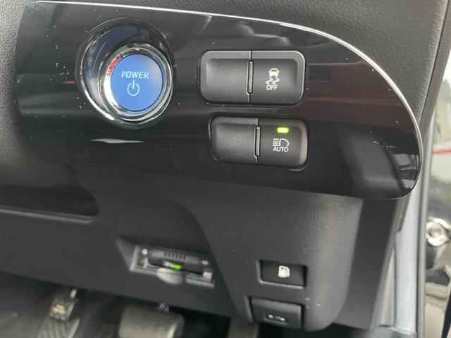 プリウス Ｓツーリングセレクション　ディーラーナビ　フルセグＴＶ　バックモニター　レーダークルコン　ドライブレコーダー　ＬＥＤヘッドライト　オートライト　ブラック合皮シート　プリクラッシュ　快適温熱シート　純正１７インチアルミホイール（15枚目）