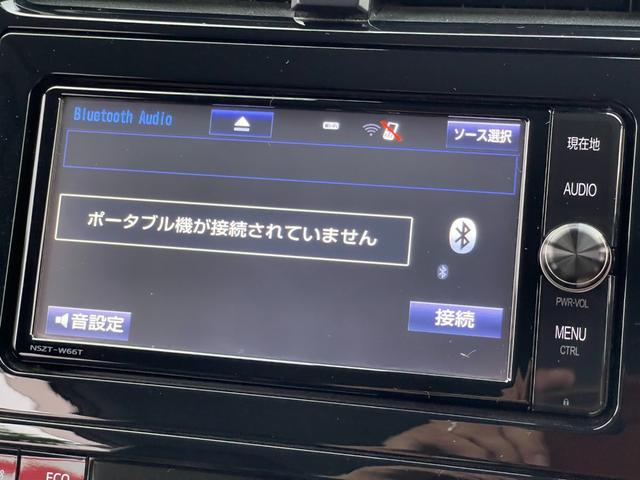 プリウス Ｓツーリングセレクション　ディーラーナビ　フルセグＴＶ　バックモニター　レーダークルコン　ドライブレコーダー　ＬＥＤヘッドライト　オートライト　ブラック合皮シート　プリクラッシュ　快適温熱シート　純正１７インチアルミホイール（22枚目）