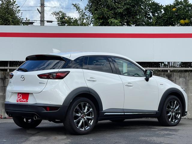 ＣＸ－３ １５Ｓ　１００周年特別記念車　マツダコネクト　１年保証付き　３６０度ビュー　ＢＯＳＥサウンド　レッドスムース革　パワーシート　シートヒーター　フルセグ　ヘッドアップディスプレイ　ブラインドスポットモニター　純正１８インチＡＷ（4枚目）