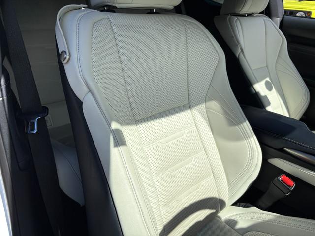 すぐにご来店頂けない場合や遠方にお住まいの方、車両状態の詳細が知りたい方はお気軽にご連絡下さい♪